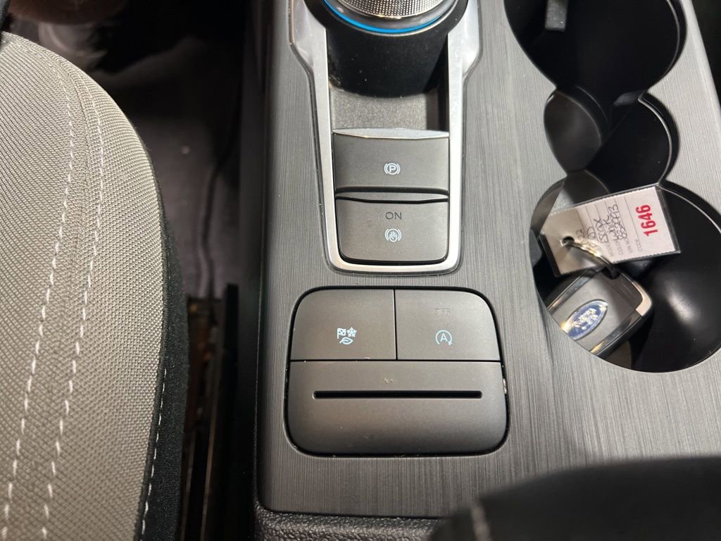 Used 2022 Ford Escape SE w/ Convenience Package image 31