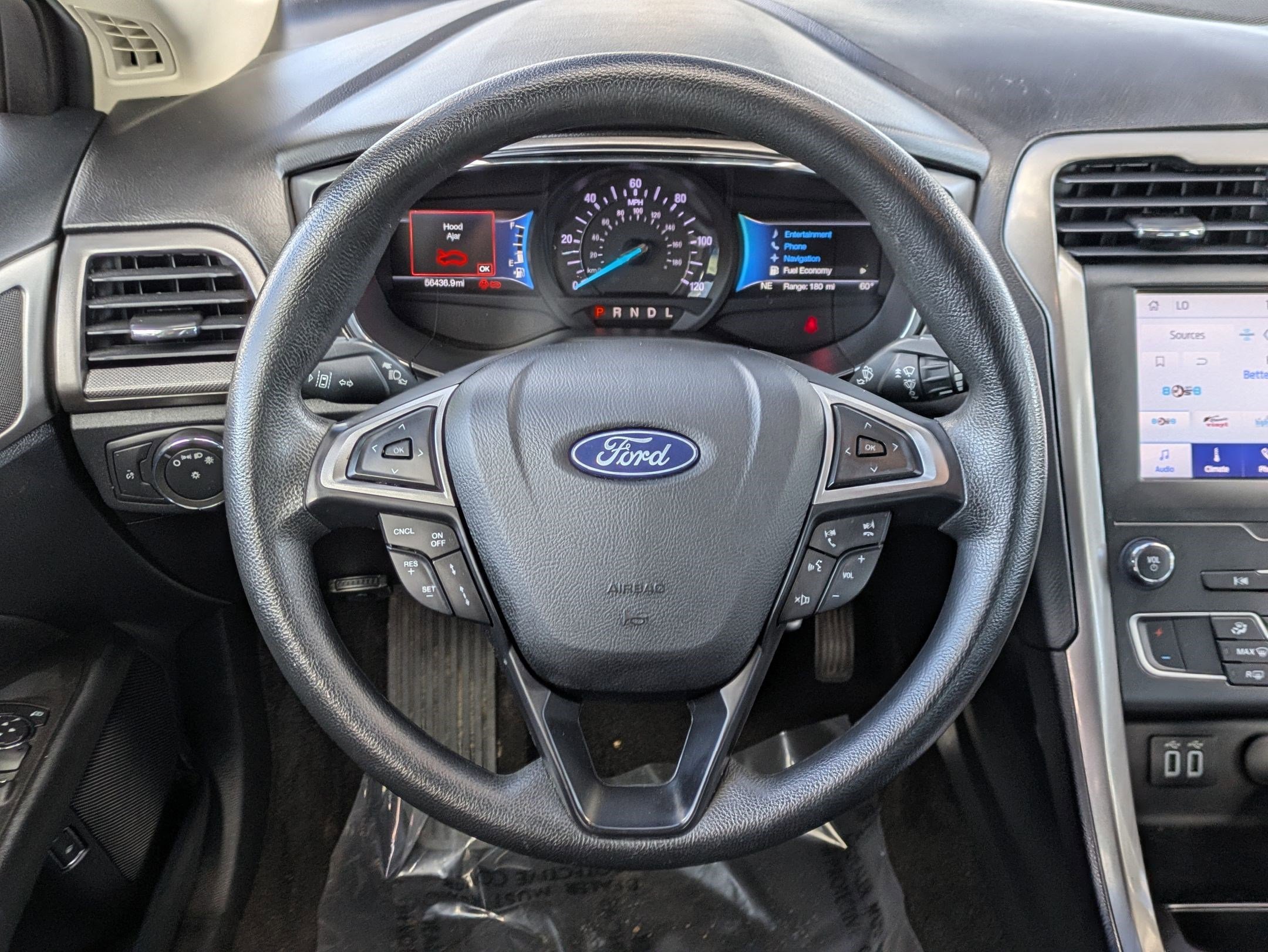 Used 2020 Ford Fusion SE image 13