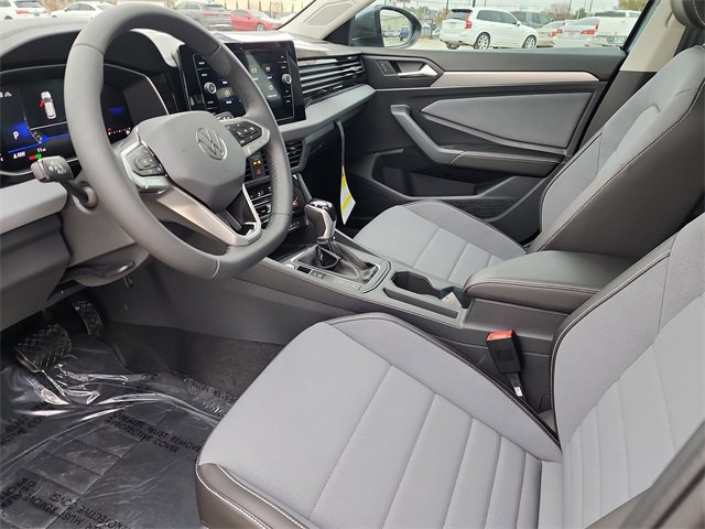 New 2026 Volkswagen Jetta SE image 10