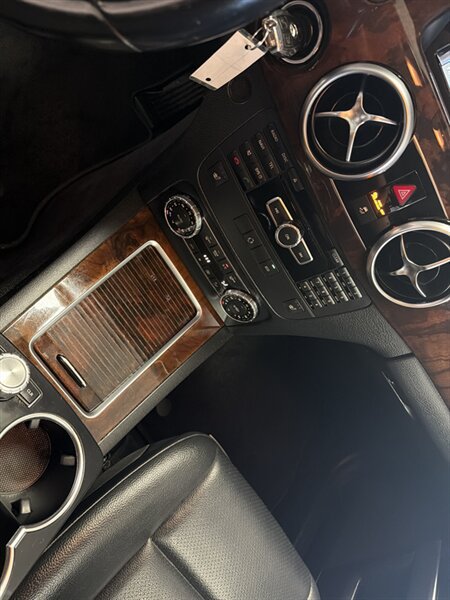 Used 2014 Mercedes-Benz GLK 350 2WD image 21