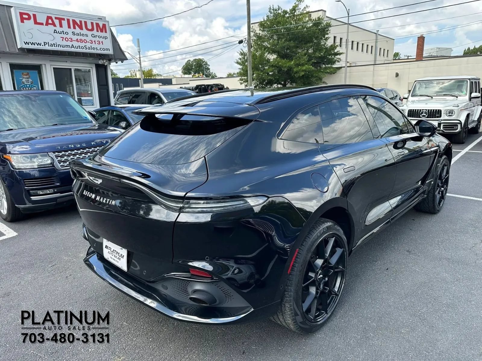 Used 2021 Aston Martin DBX AWD/4WD image 5
