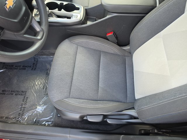 Used 2024 Chevrolet Trax LS FWD image 22