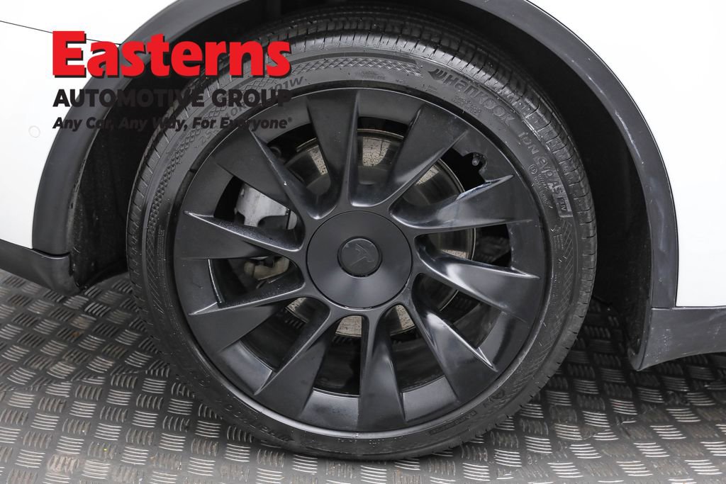 Used 2020 Tesla Model Y Long Range image 26