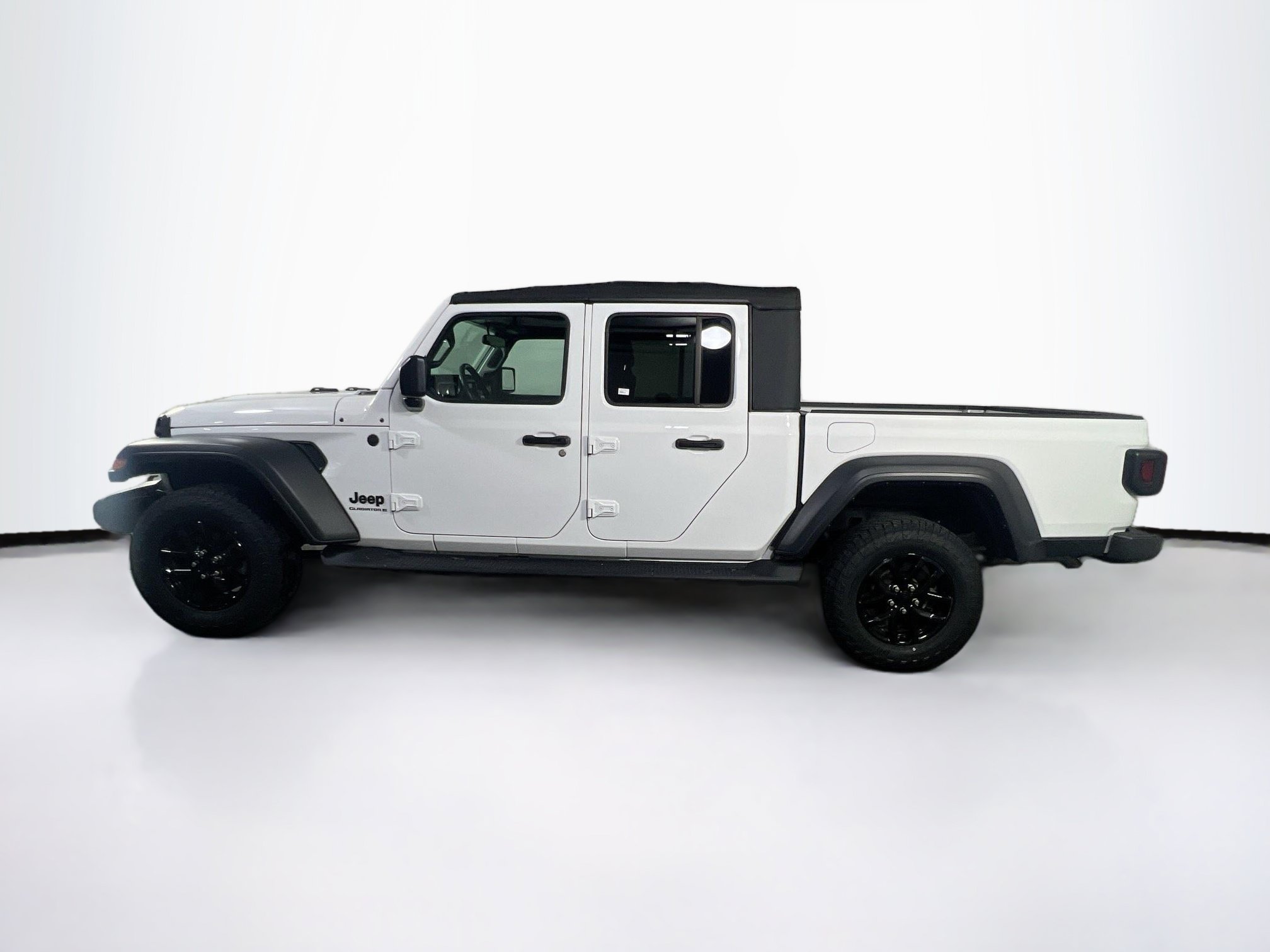 Used 2023 Jeep Gladiator Sport AWD/4WD image 8