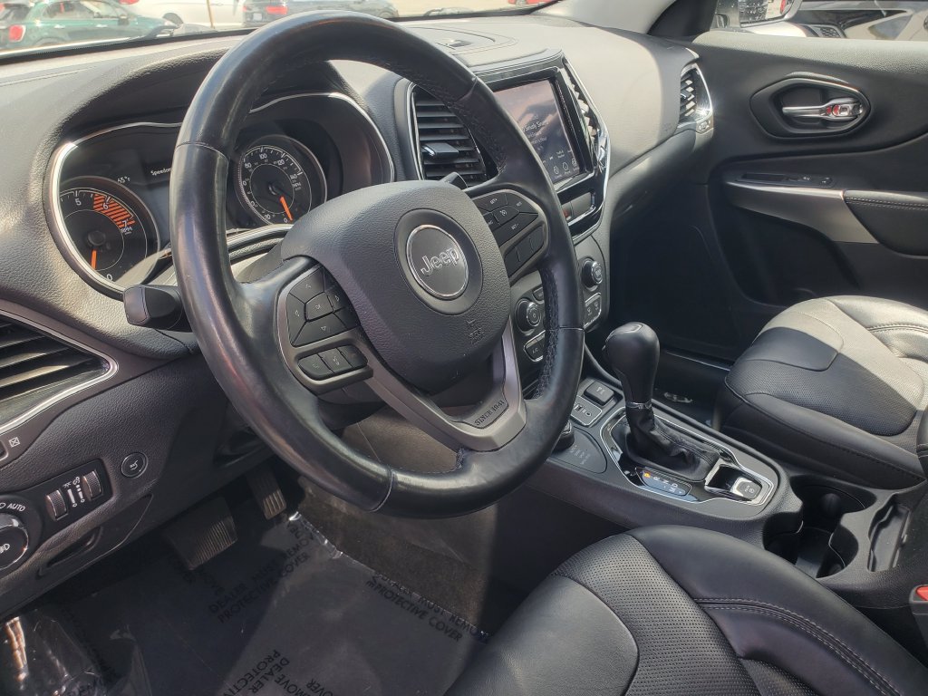 Used 2020 Jeep Cherokee Limited AWD/4WD image 12
