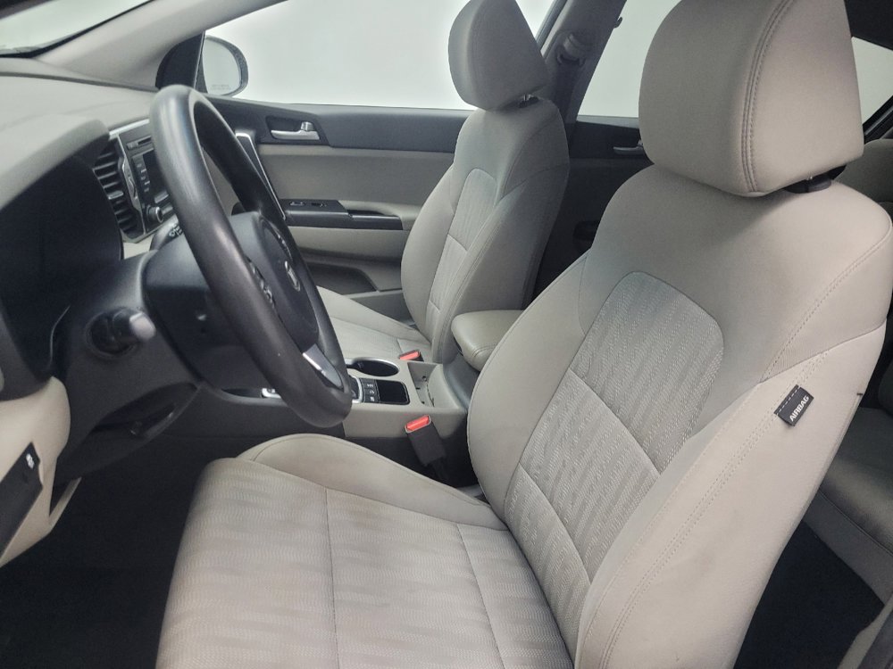 Used 2019 Kia Sportage LX image 17