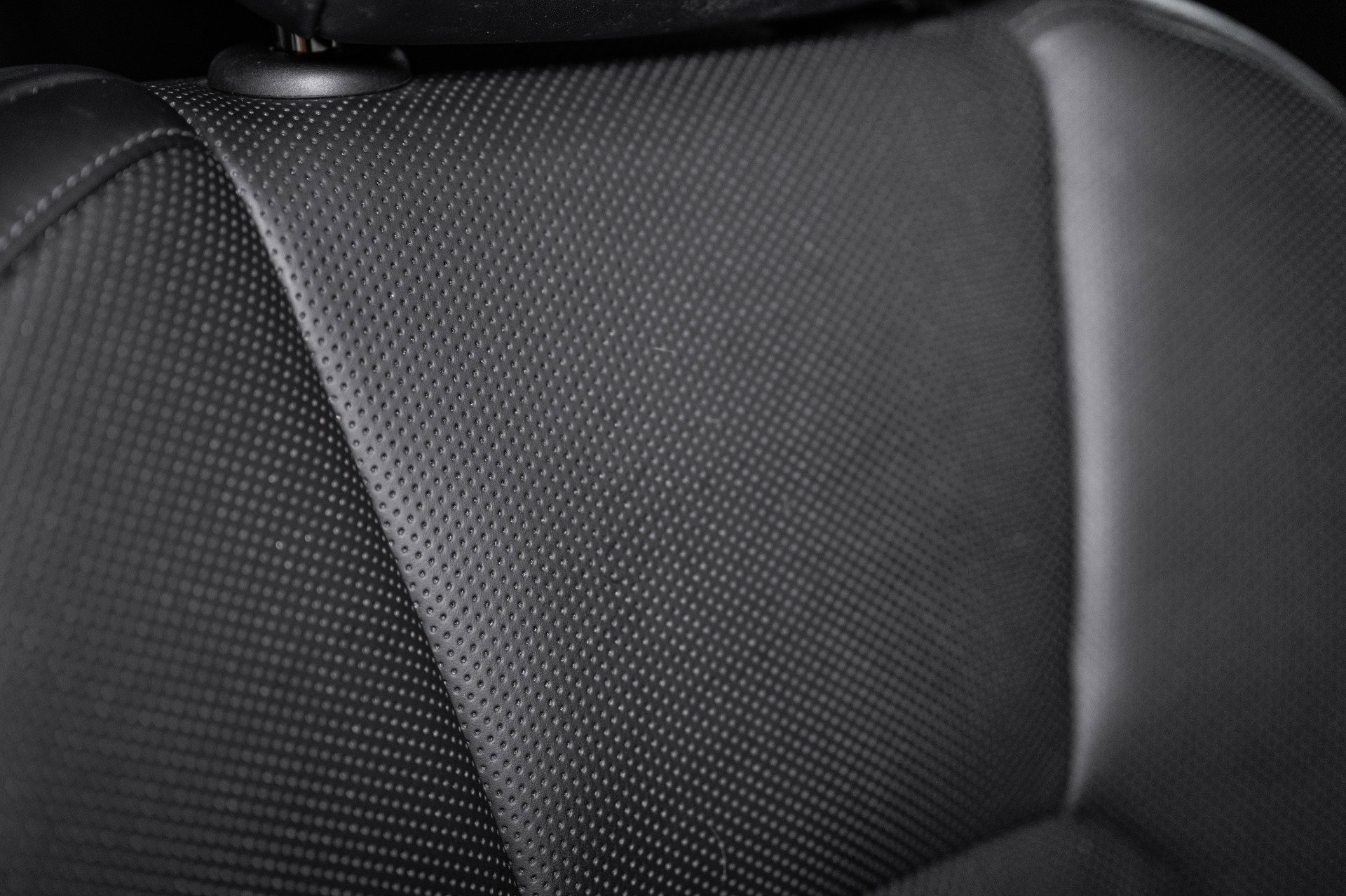 Used 2021 Porsche Macan S image 54