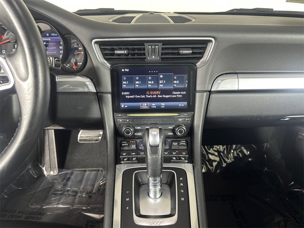 Used 2017 Porsche 911 Carrera image 25