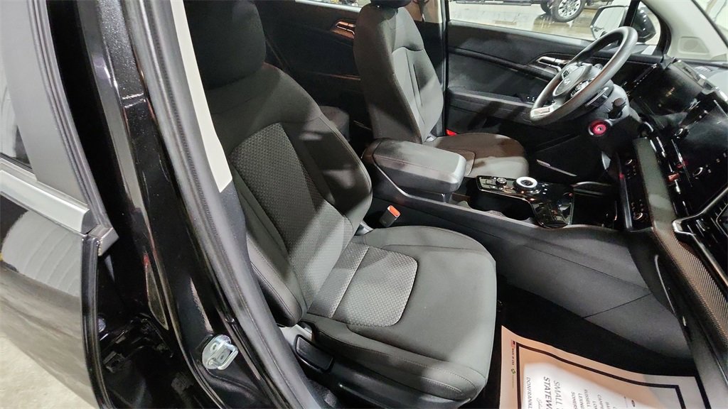 Used 2024 Kia Sportage LX image 28