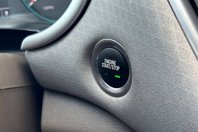Used 2025 Chevrolet Malibu LT FWD image 24