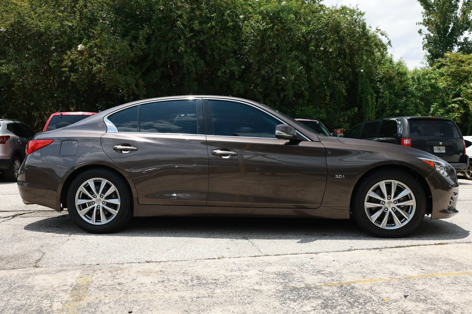 Used 2017 INFINITI Q50 3.0t Premium RWD image 8