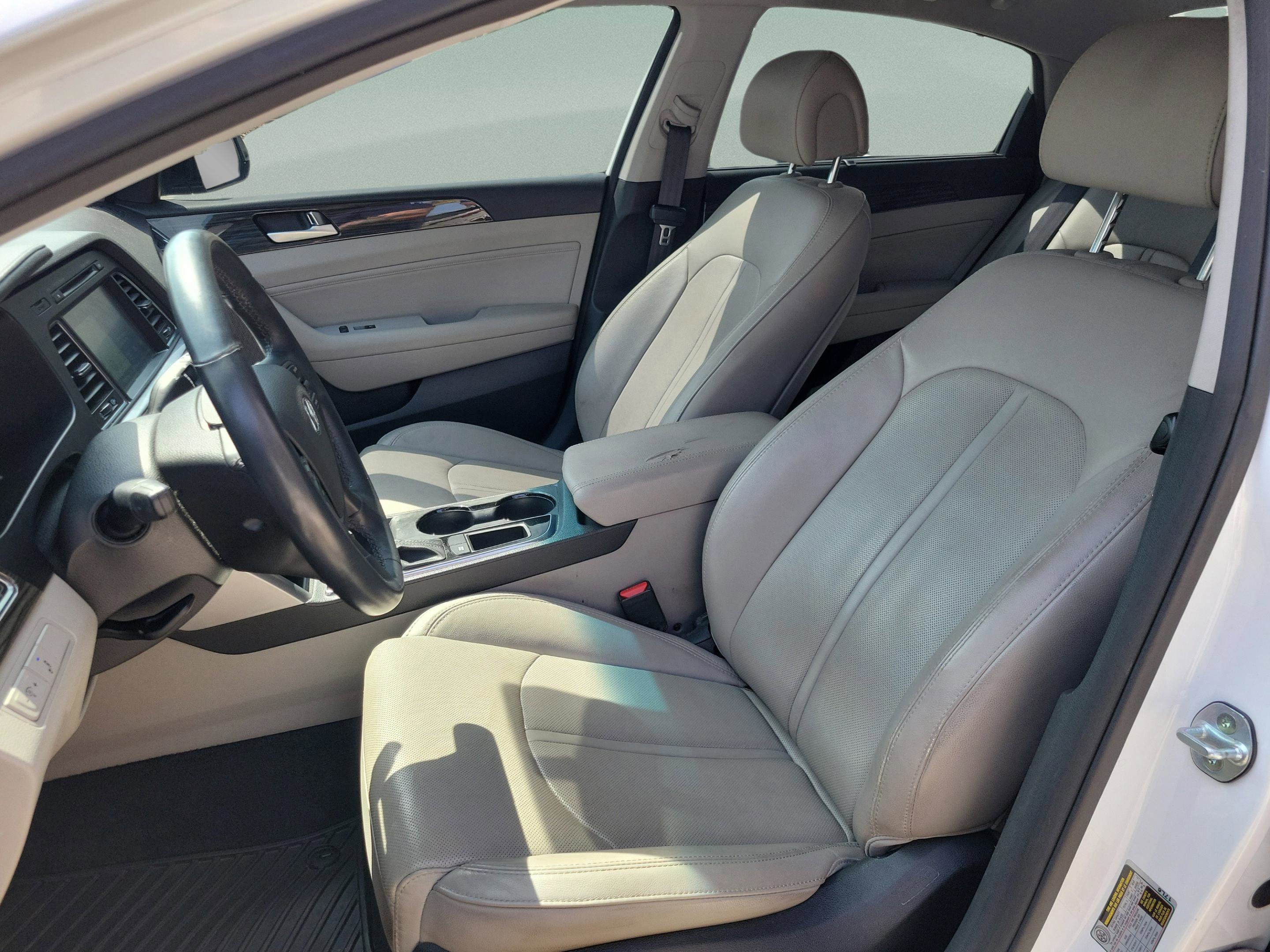 Used 2015 Hyundai Sonata Limited w/ Option Group 05 FWD image 22
