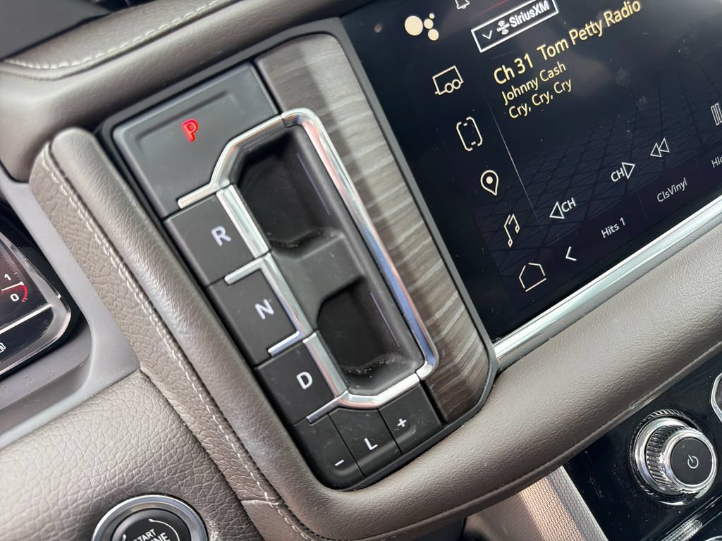 Certified 2023 GMC Yukon Denali w/ Denali Reserve Package AWD/4WD image 29