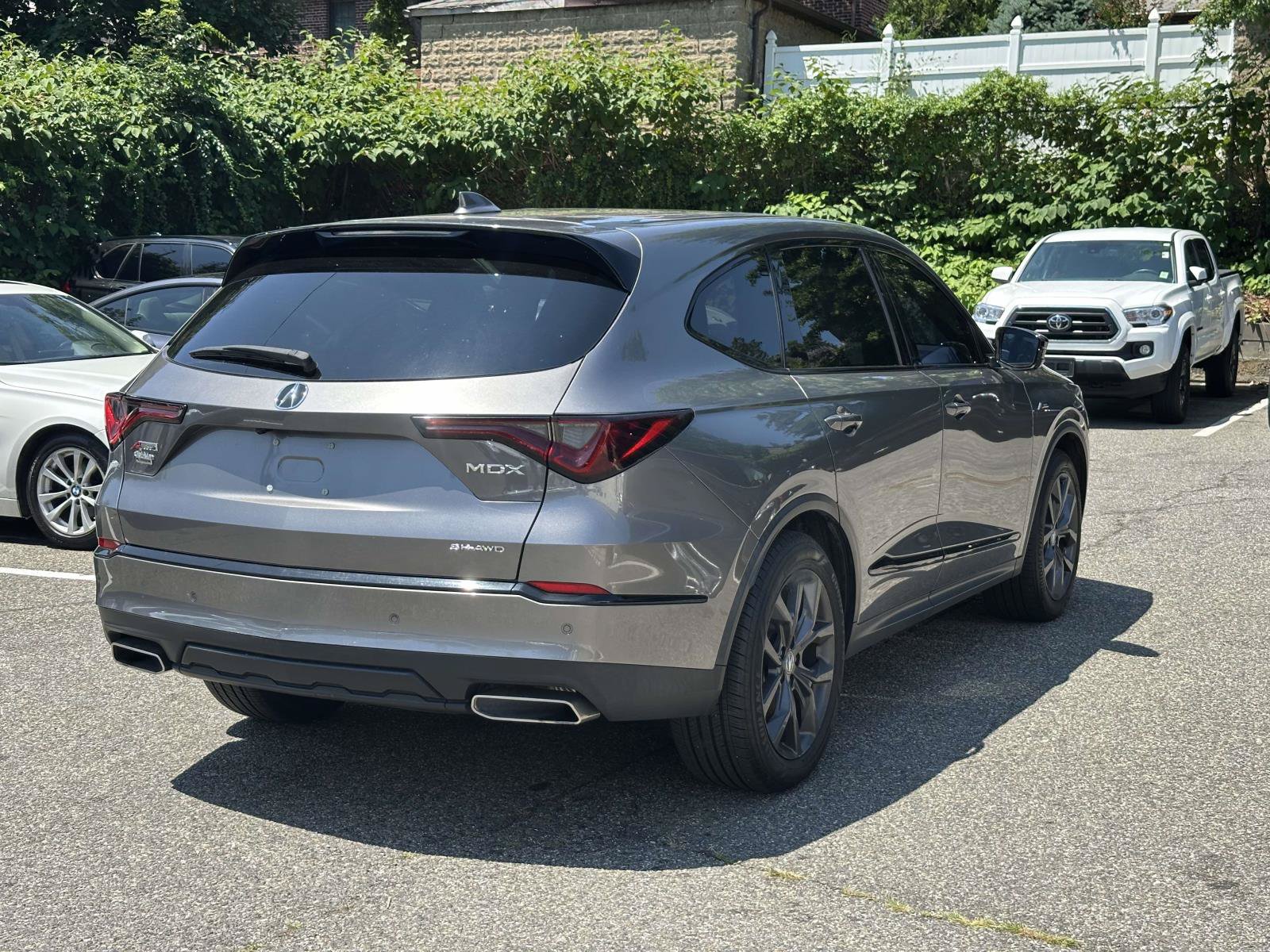 Used 2022 Acura MDX A-Spec AWD/4WD image 3