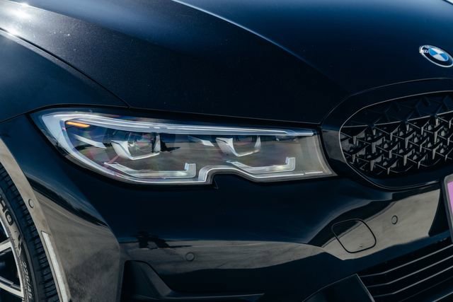Used 2019 BMW 330i Sedan w/ Parking Assistance Package RWD image 57