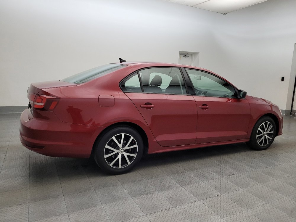 Used 2016 Volkswagen Jetta SE image 10