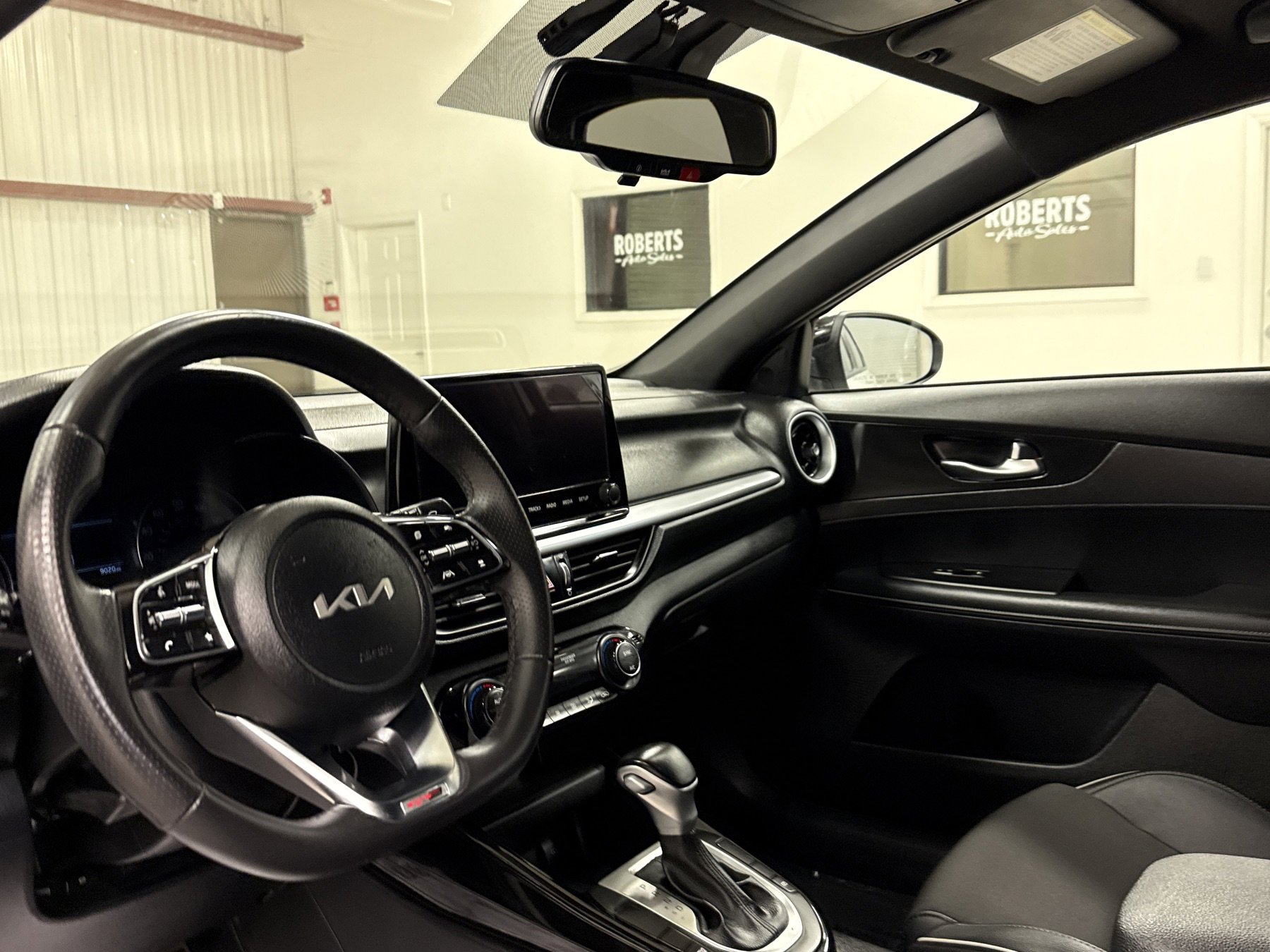 Used 2024 Kia Forte GT-Line image 7