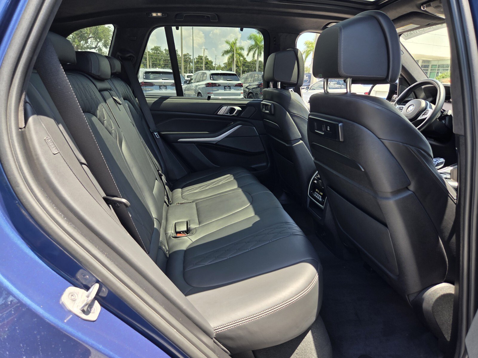 Used 2023 BMW X5 M50i w/ Executive Package AWD/4WD image 16