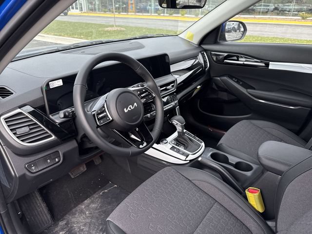 New 2026 Kia Seltos S AWD/4WD image 4