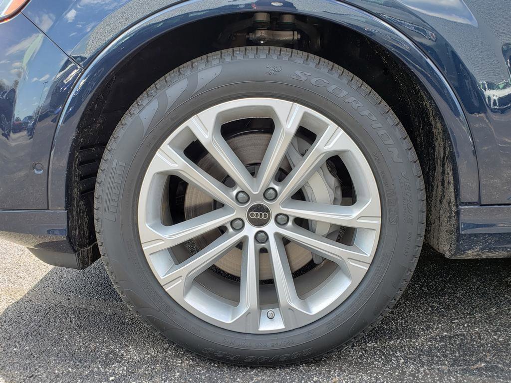 New 2026 Audi Q7 Premium Plus AWD/4WD image 12