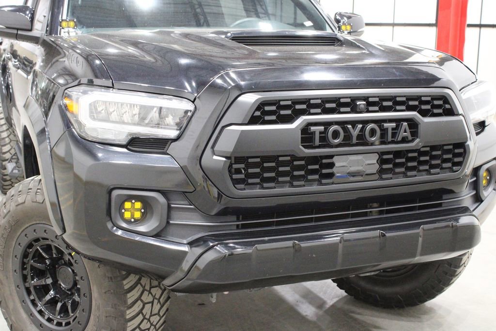 Used 2021 Toyota Tacoma TRD Sport w/ TRD Premium Sport Package image 42