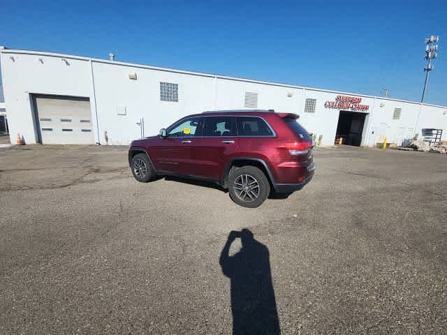 Used 2018 Jeep Grand Cherokee Limited AWD/4WD image 21