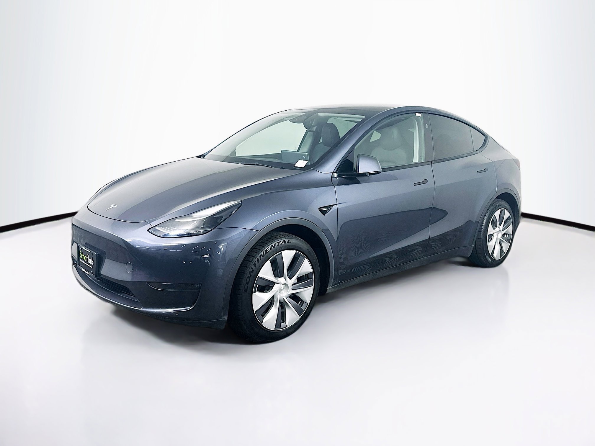 Used 2023 Tesla Model Y Long Range image 3