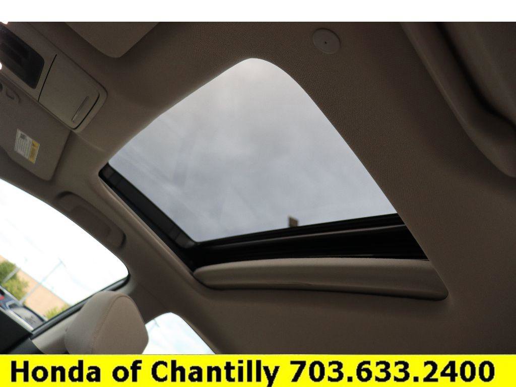 Certified 2025 Honda Accord SE image 20