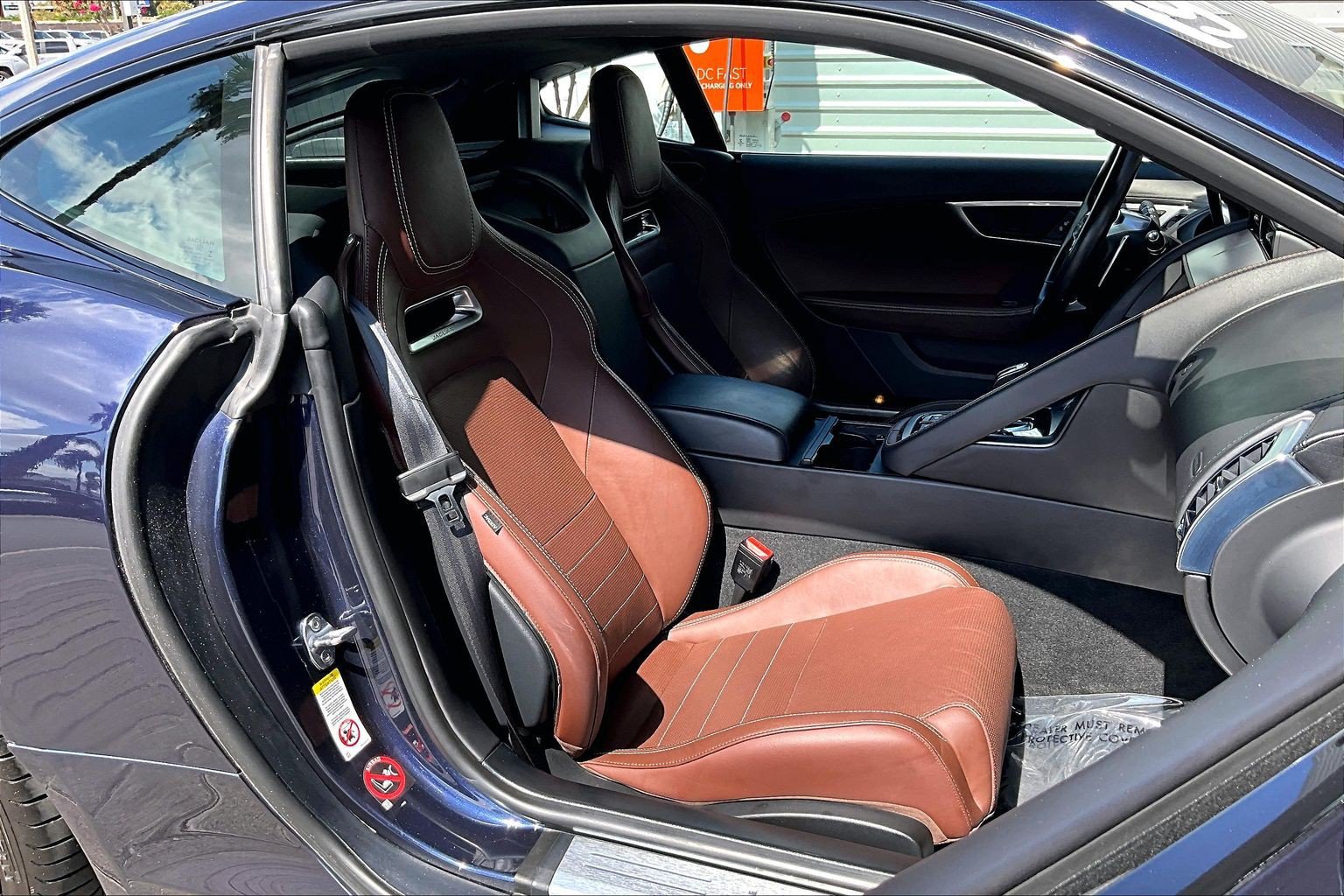 Used 2019 Jaguar F-TYPE Coupe RWD image 6