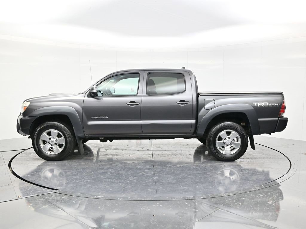 Used 2015 Toyota Tacoma Base image 8