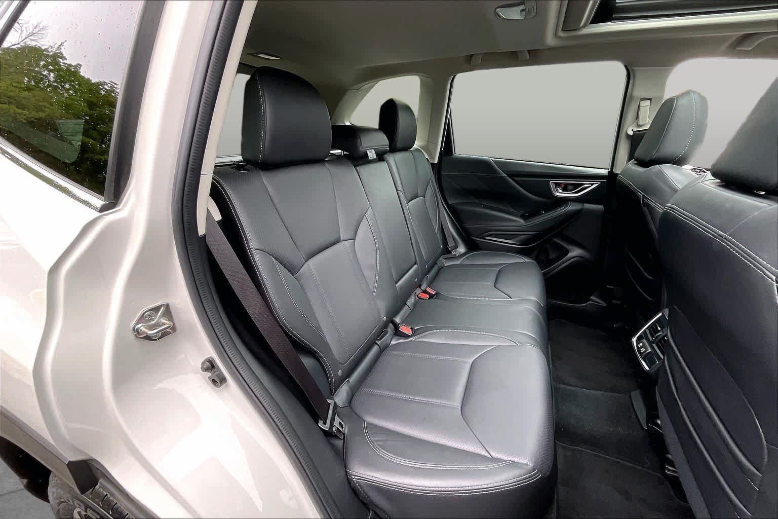 Used 2020 Subaru Forester Limited AWD/4WD image 20