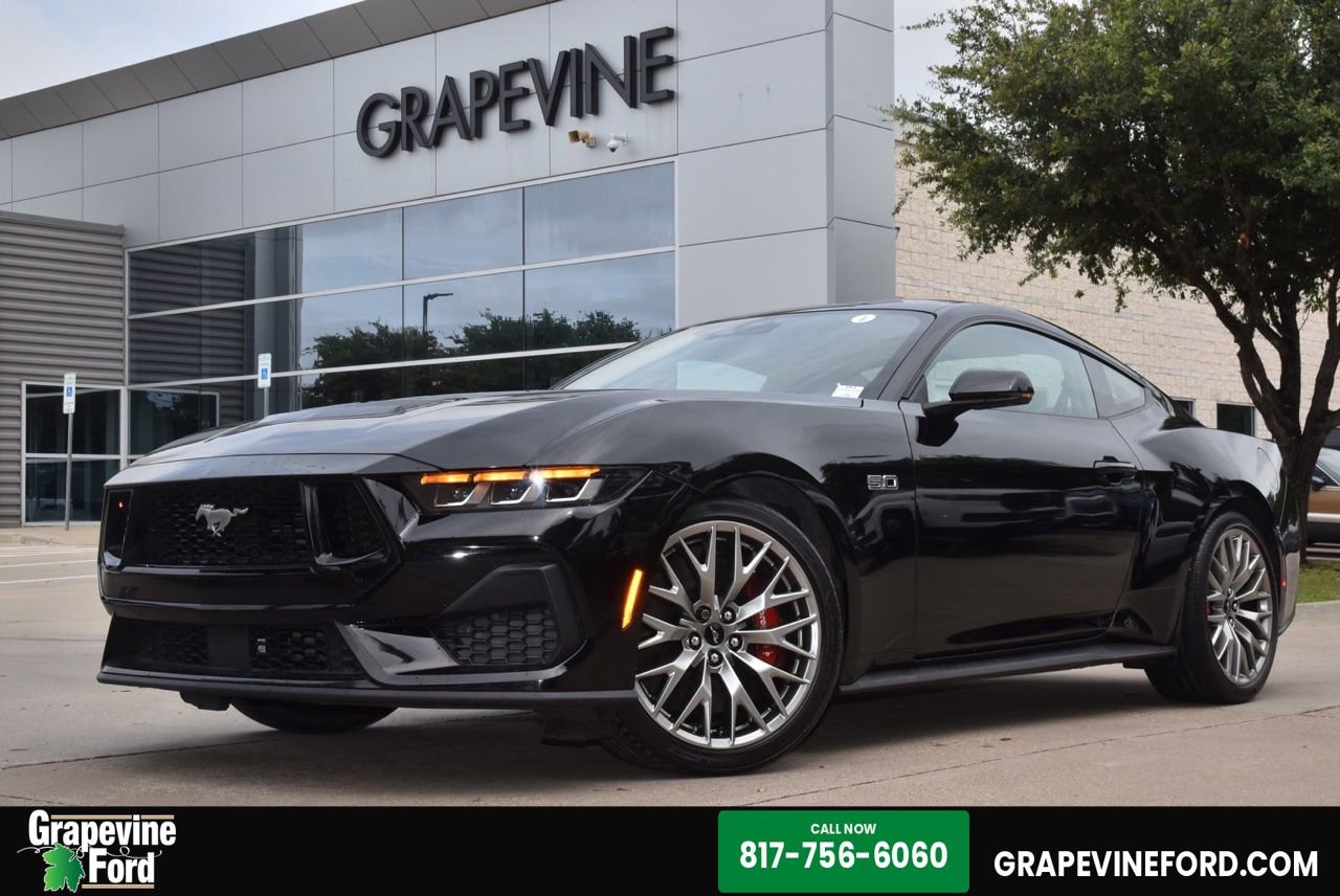 Used 2025 Ford Mustang GT Premium RWD image 1