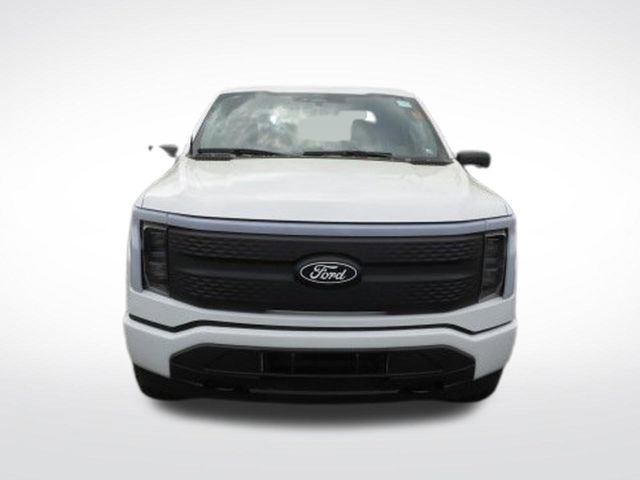 New 2025 Ford F150 Lightning XLT AWD/4WD image 11