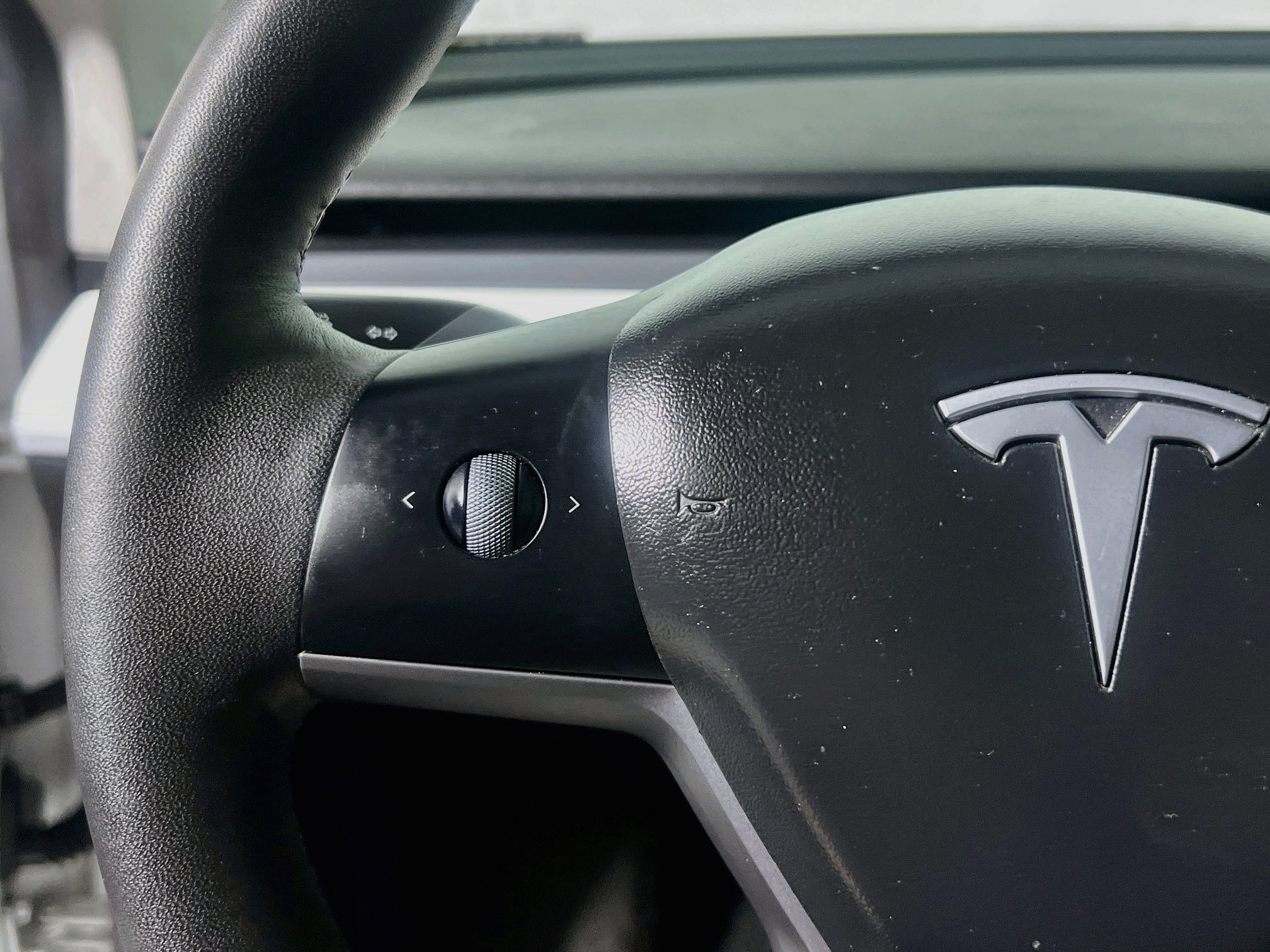Used 2021 Tesla Model 3 Standard Range Plus RWD image 18