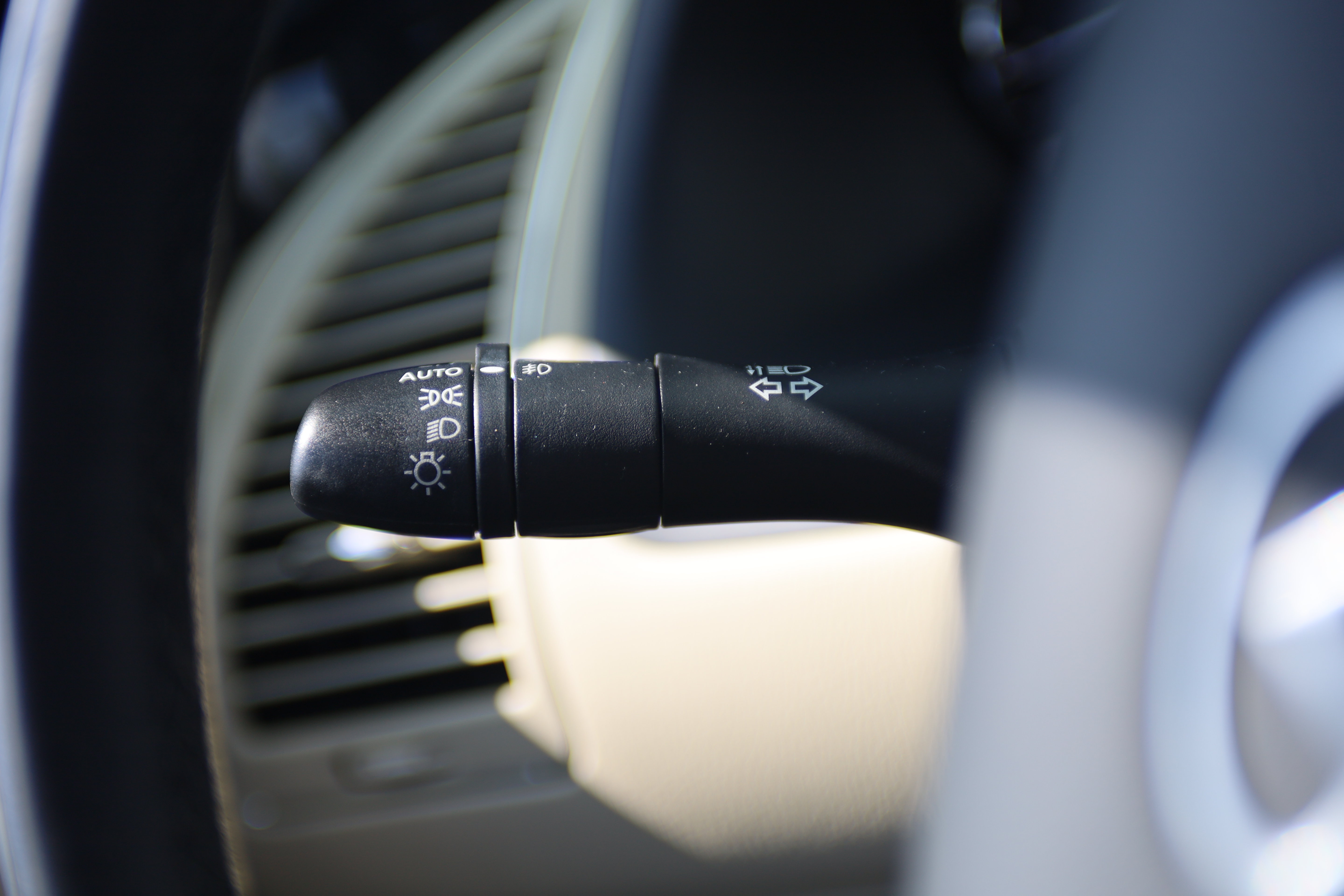 Used 2024 INFINITI QX80 Sensory w/ Cargo Package AWD/4WD image 19