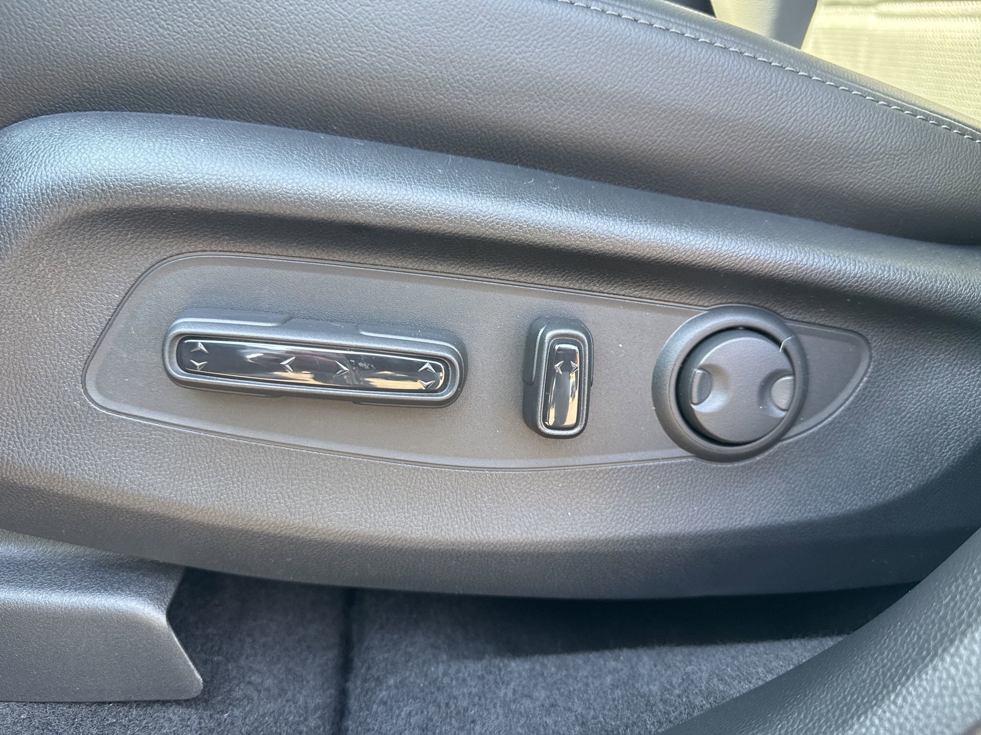 New 2026 Honda CR-V EX-L image 32