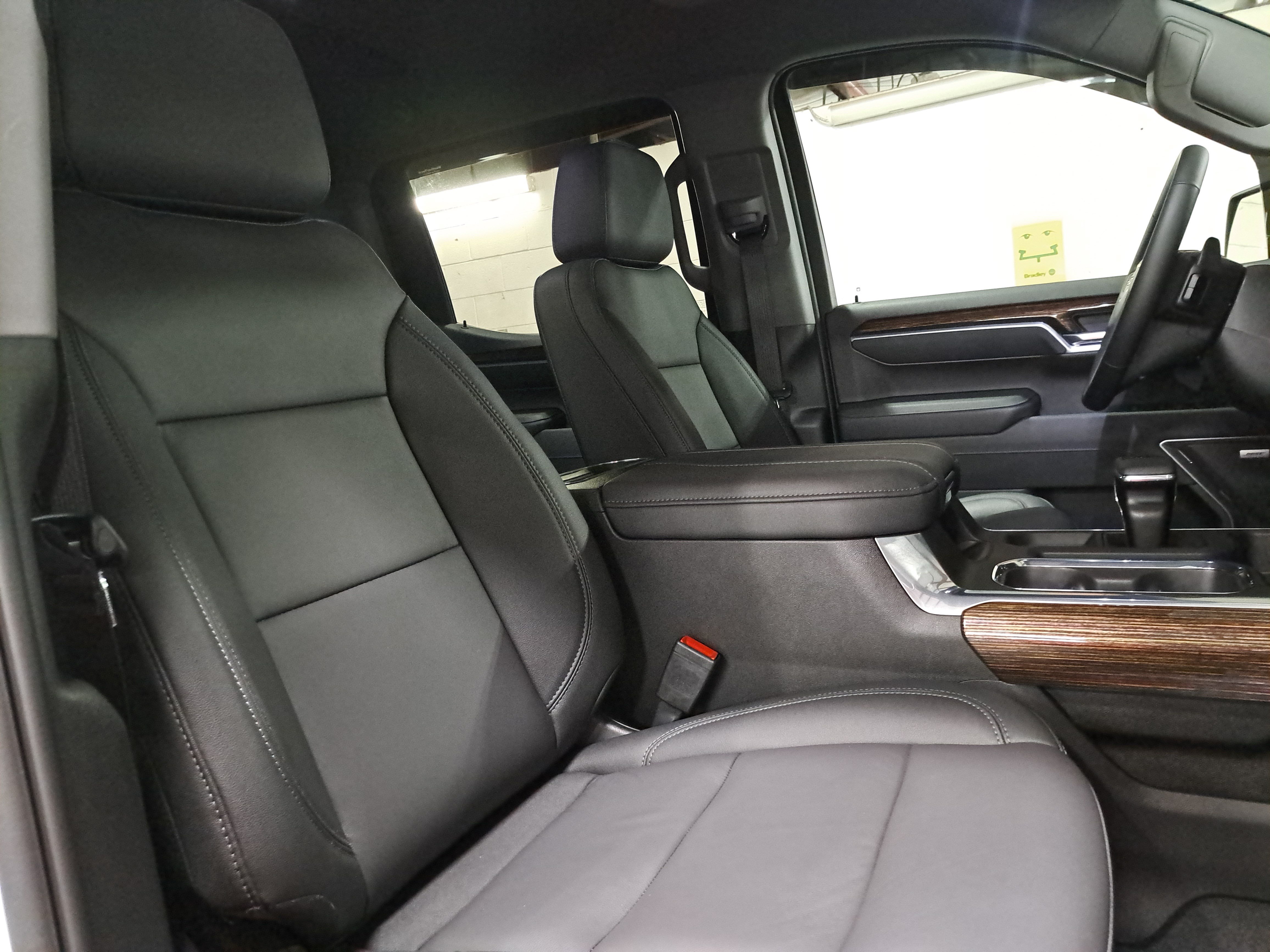 Used 2026 GMC Sierra 1500 Elevation w/ Elevation Premium Package AWD/4WD image 10