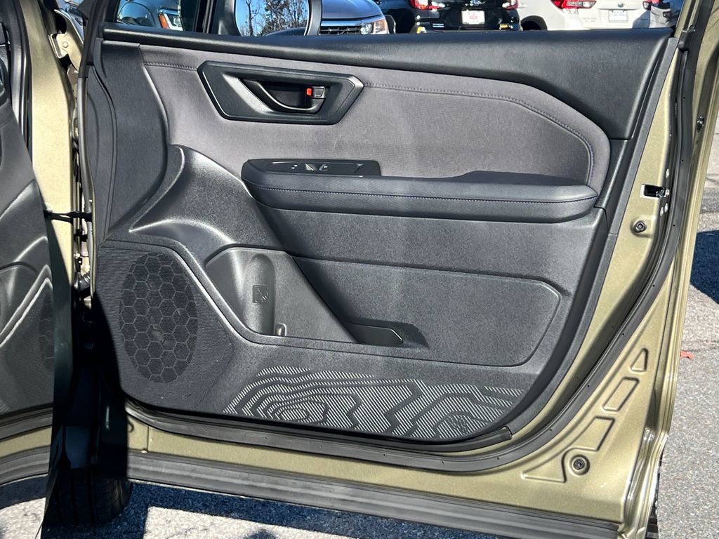 Certified 2025 Subaru Forester Premium image 9