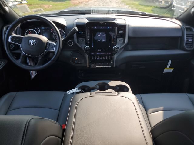 New 2026 RAM 5500 Tradesman AWD/4WD image 15