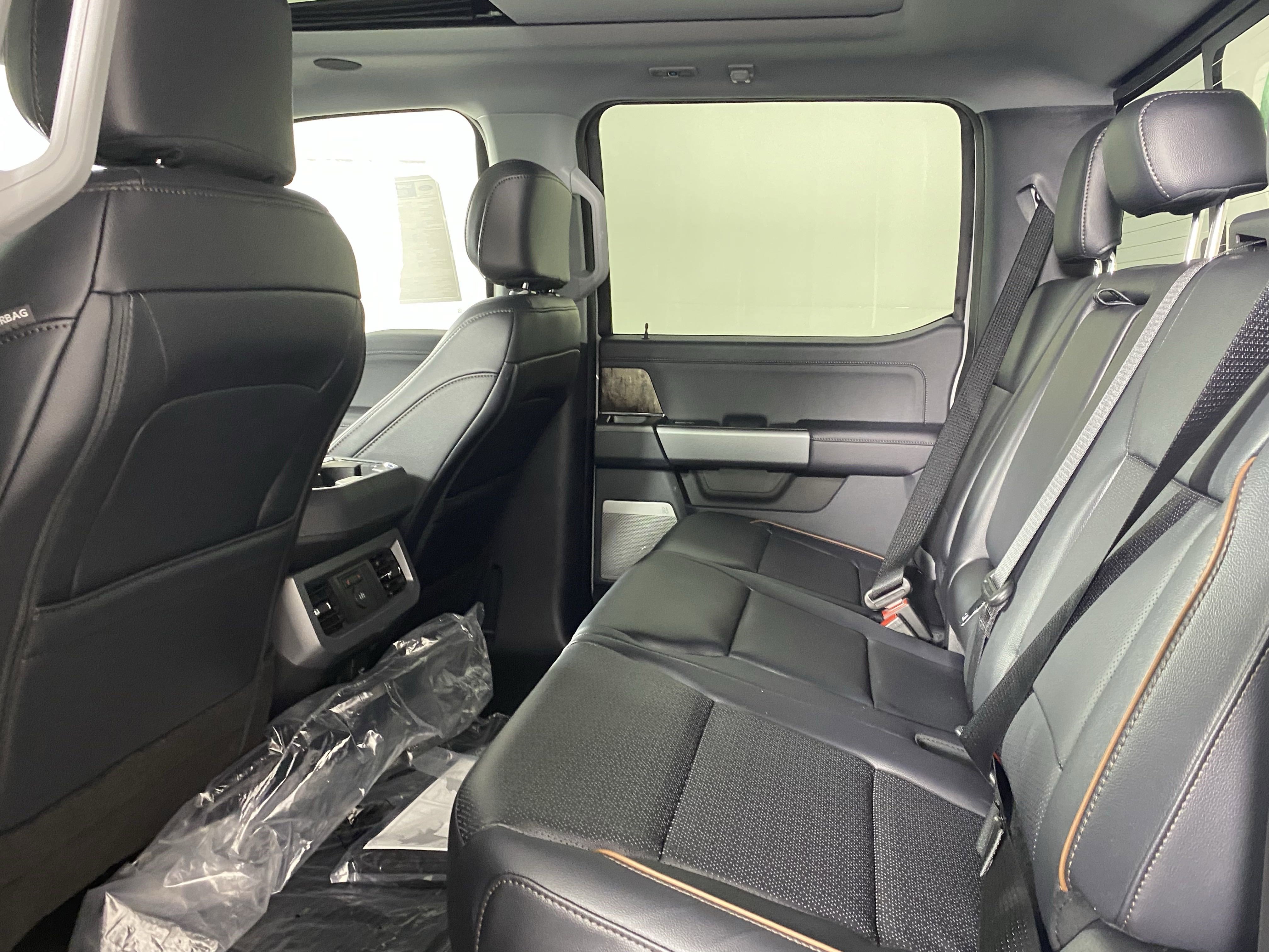 New 2025 Ford F250 Lariat w/ Lariat Ultimate Package image 14