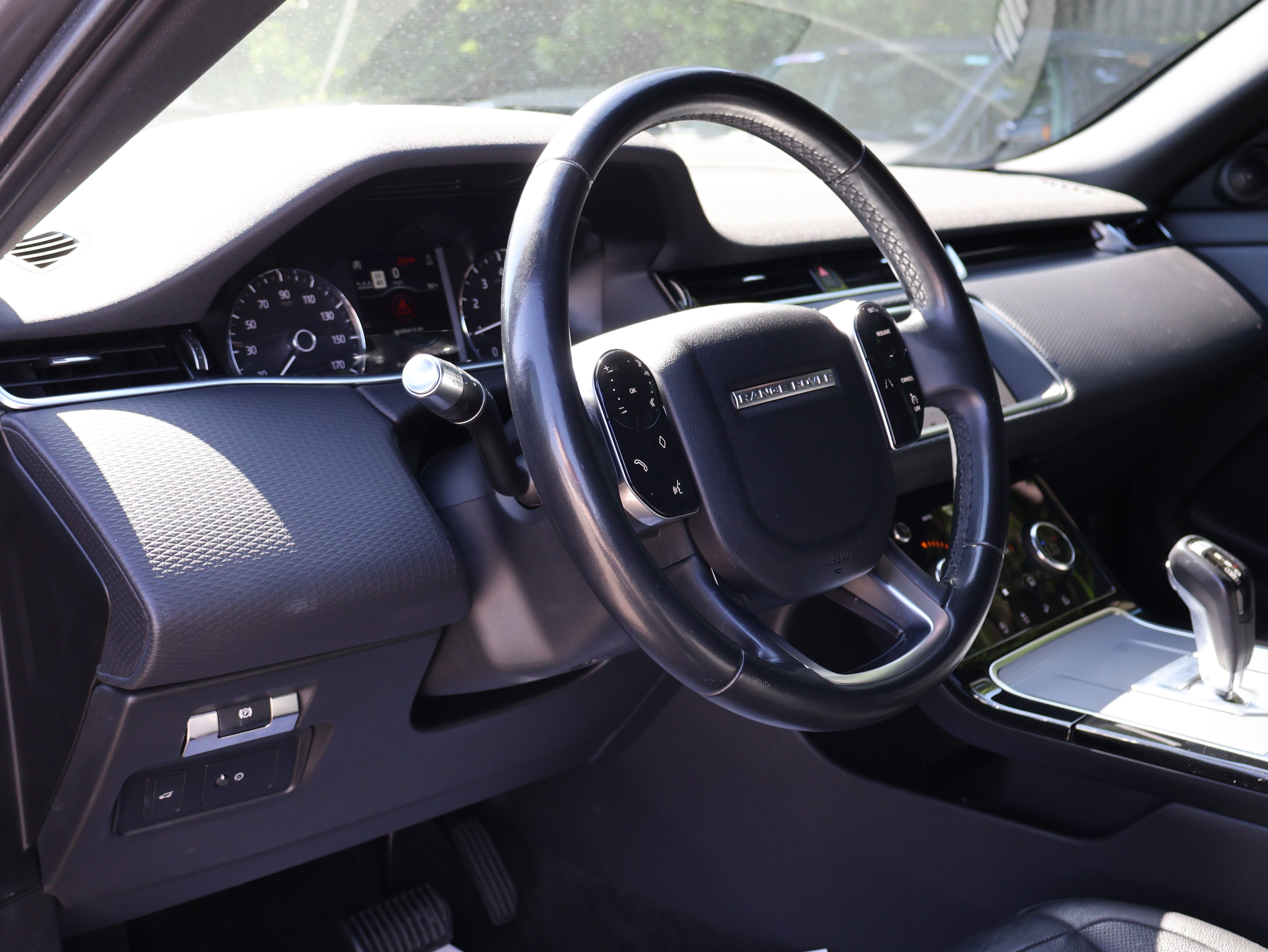 Used 2020 Land Rover Range Rover Evoque S AWD/4WD image 22
