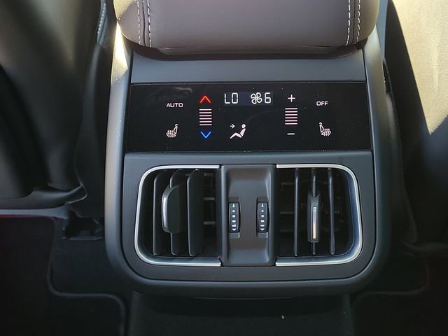 New 2025 Maserati Grecale Modena image 13