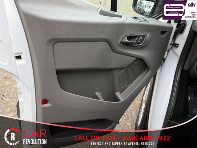Used 2023 Ford Transit 350 XLT image 37