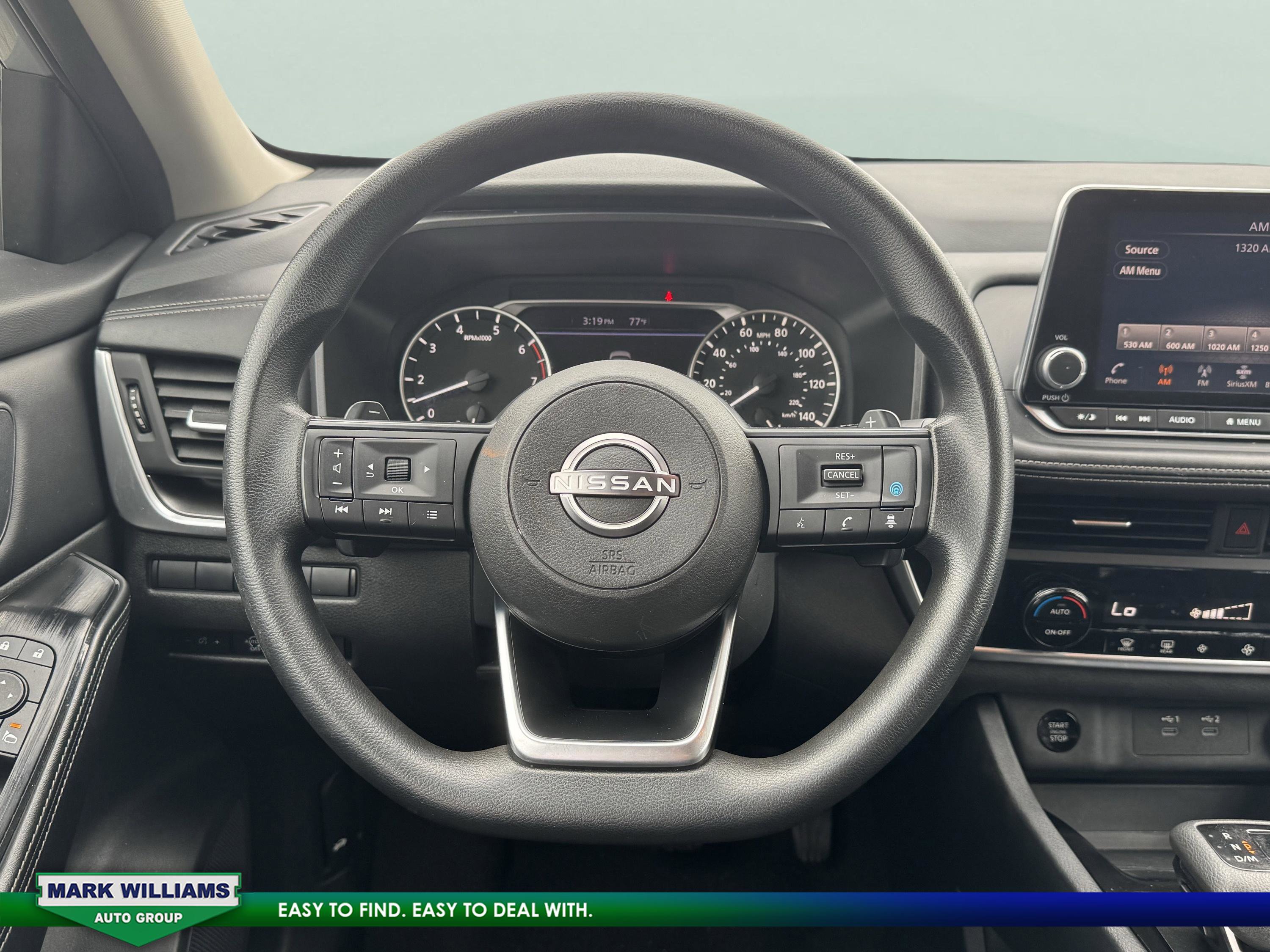 Used 2024 Nissan Rogue SV image 14