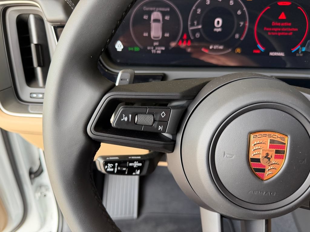 New 2026 Porsche Cayenne S AWD/4WD image 17
