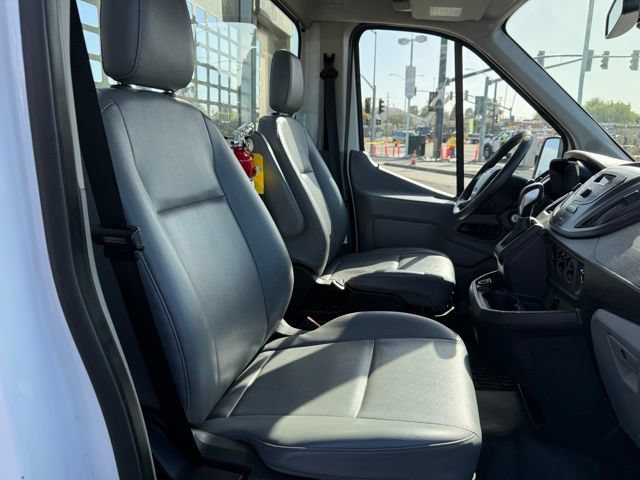 Used 2019 Ford Transit 250 138 RWD image 21
