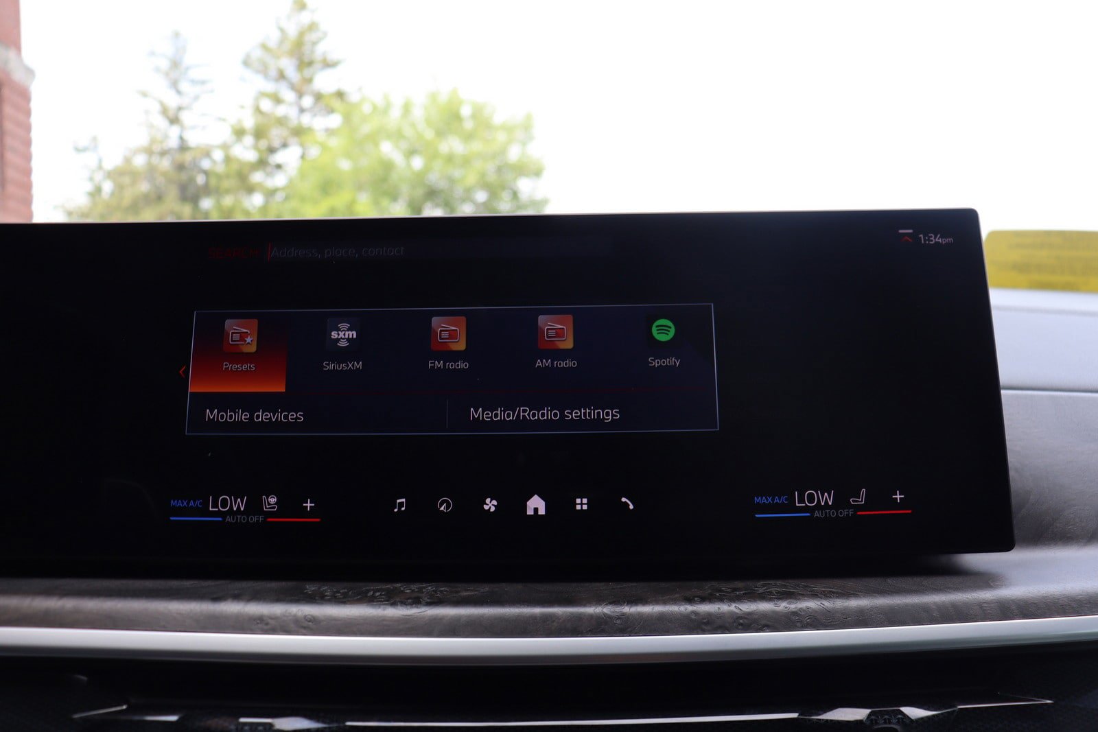 Used 2024 BMW X5 xDrive40i w/ Premium Package AWD/4WD image 34