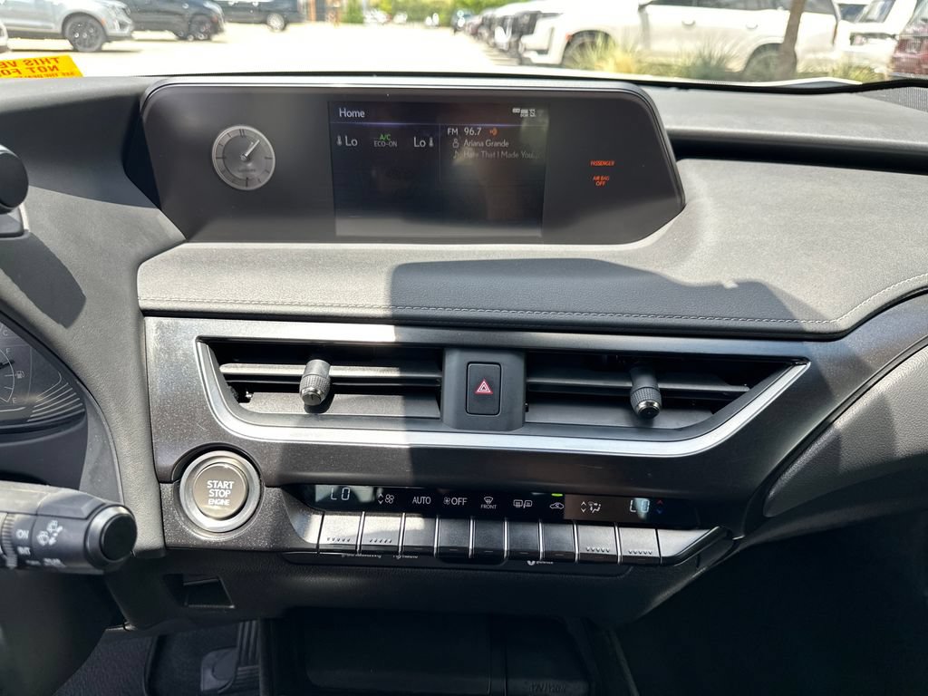 Used 2021 Lexus UX 200 w/ Accessory Package (Z2) FWD image 25