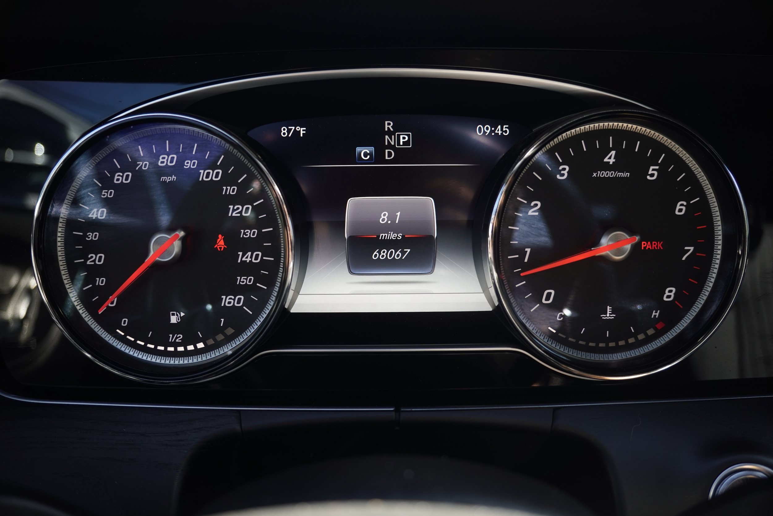 Used 2018 Mercedes-Benz E 400 Coupe w/ Premium 1 Package image 21