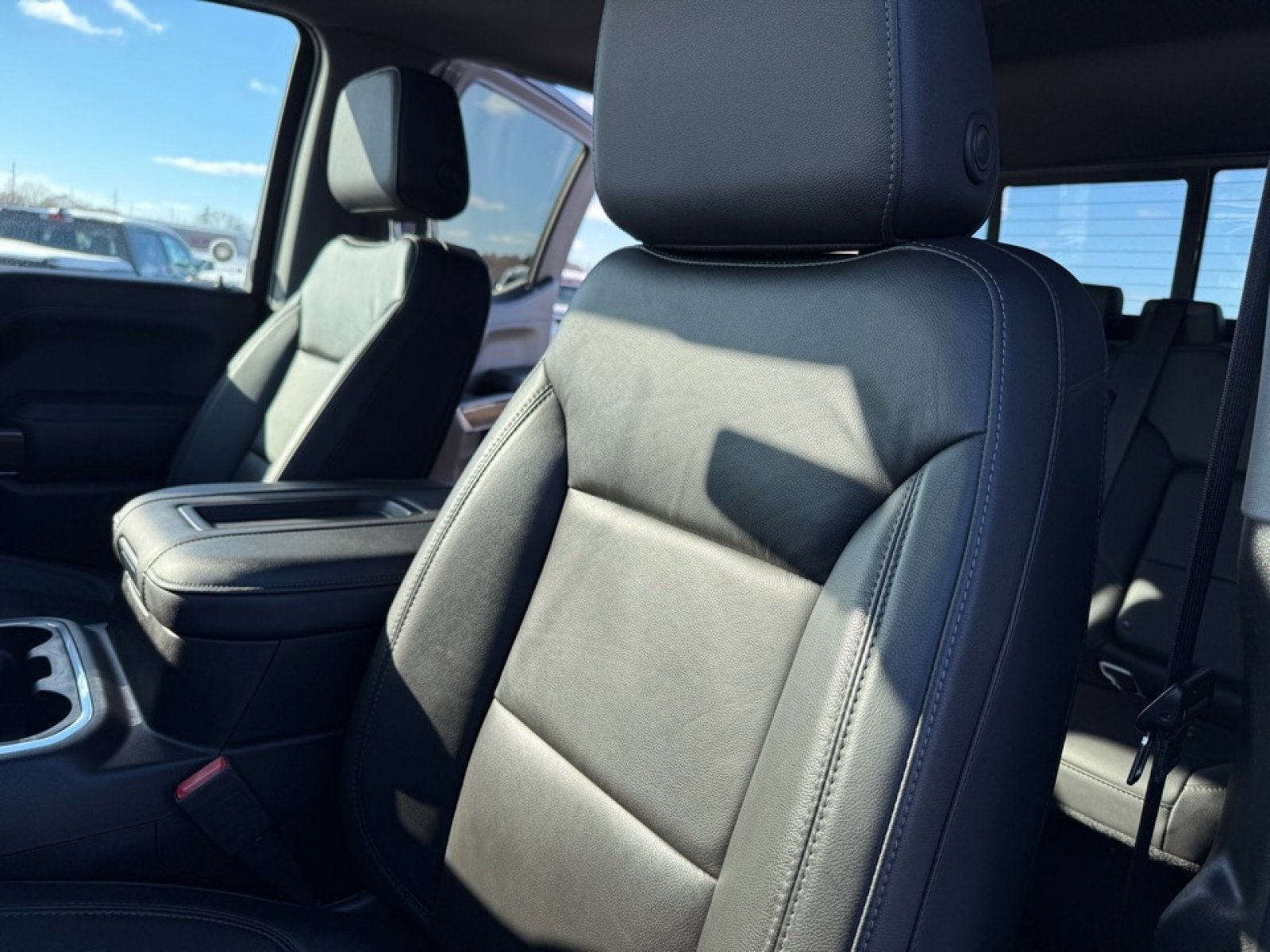 Used 2020 Chevrolet Silverado 1500 LT Trail Boss image 16